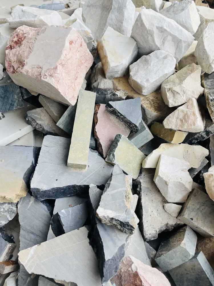 Blocs de marbre bruts